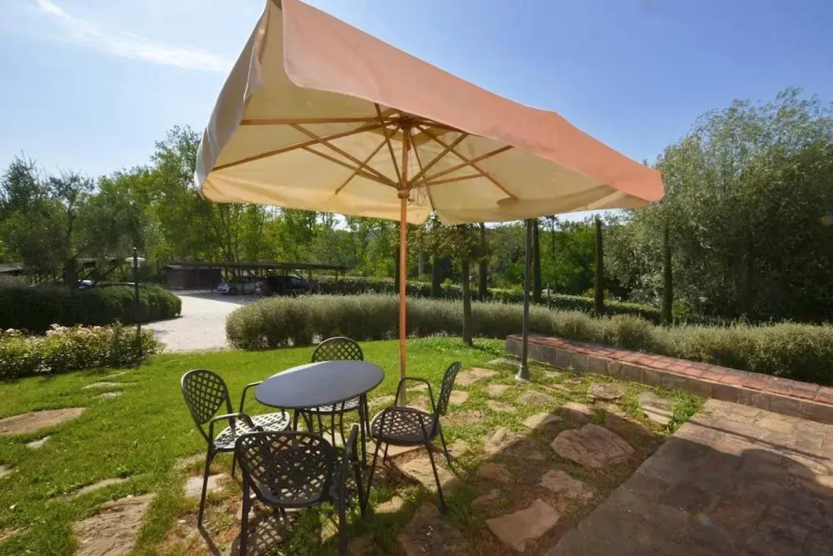 Apartment Castelfiorentino 85 with Outdoor Swimmingpool