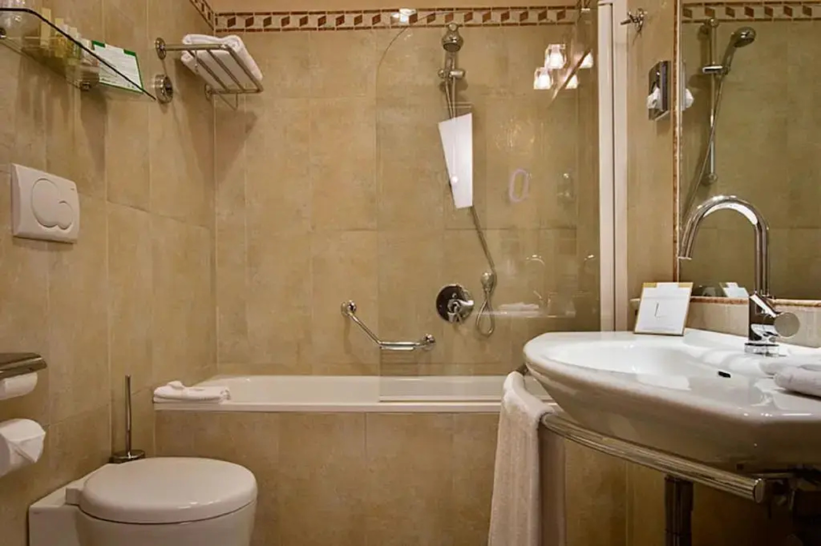 Hotel Athena