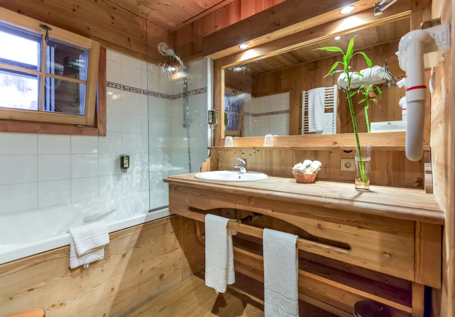 Hôtel & Chalets Le Samovar