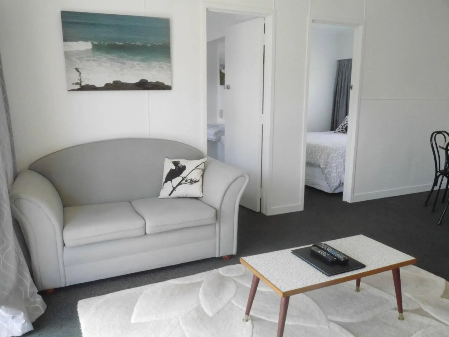 Raglan Palm Beach Motel