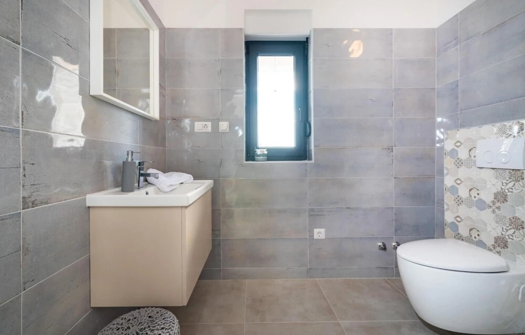 Nice Home in Biograd na Moru With 5 Bedrooms, Wifi and Outdoor Swimming Pool