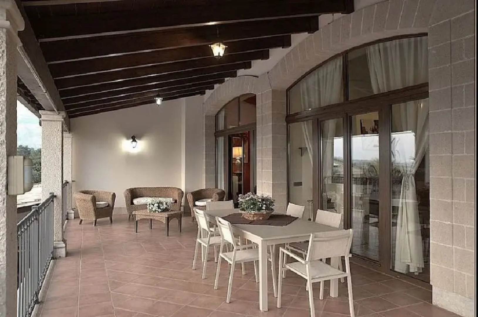 Villa Egadi con Piscina e Campo da Tennis