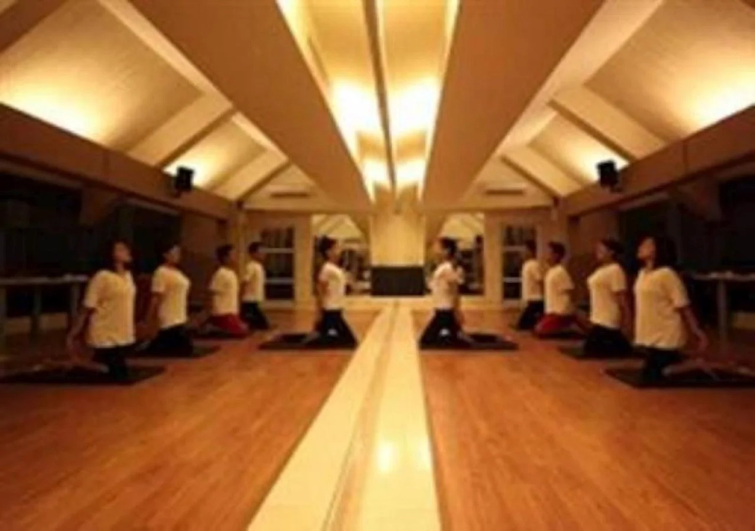 Crown Victoria Hotel Tulungagung