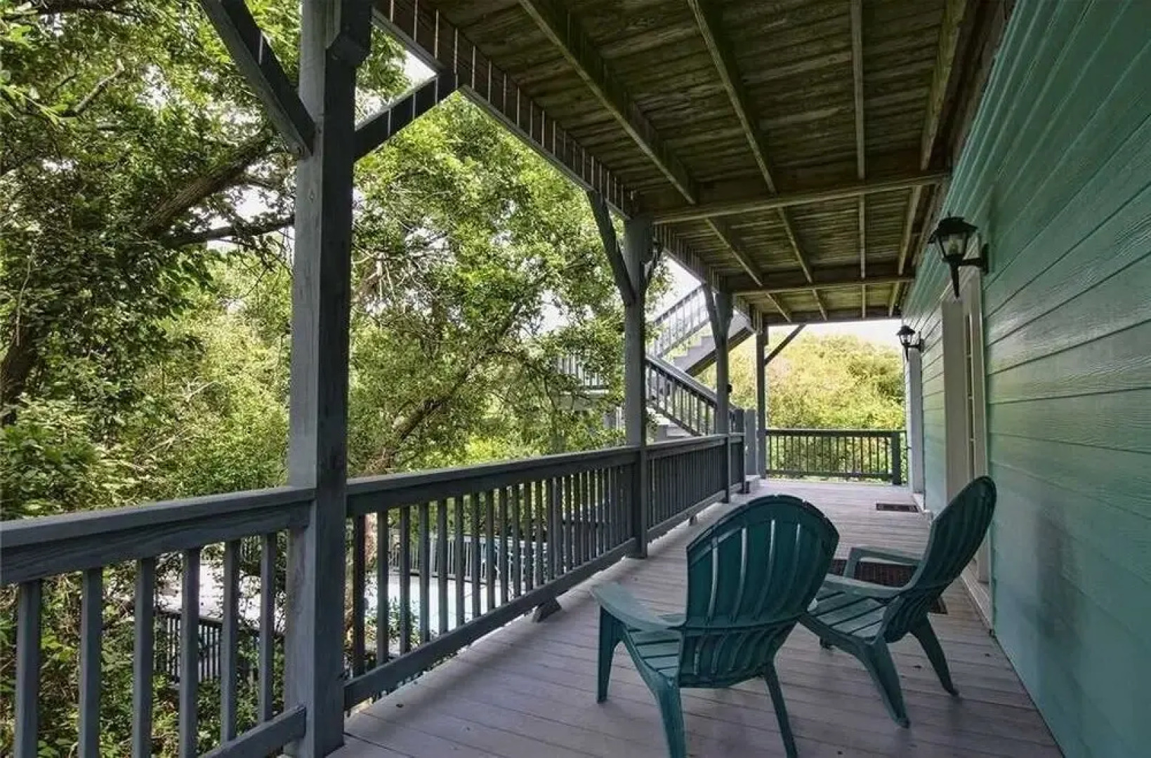 Seas The Moment 5 Bedroom Home by RedAwning