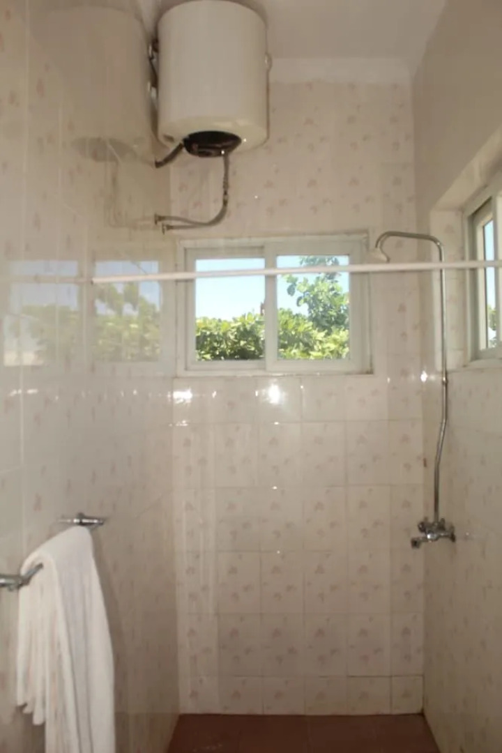 Pwani Vanilla House & Restaurant