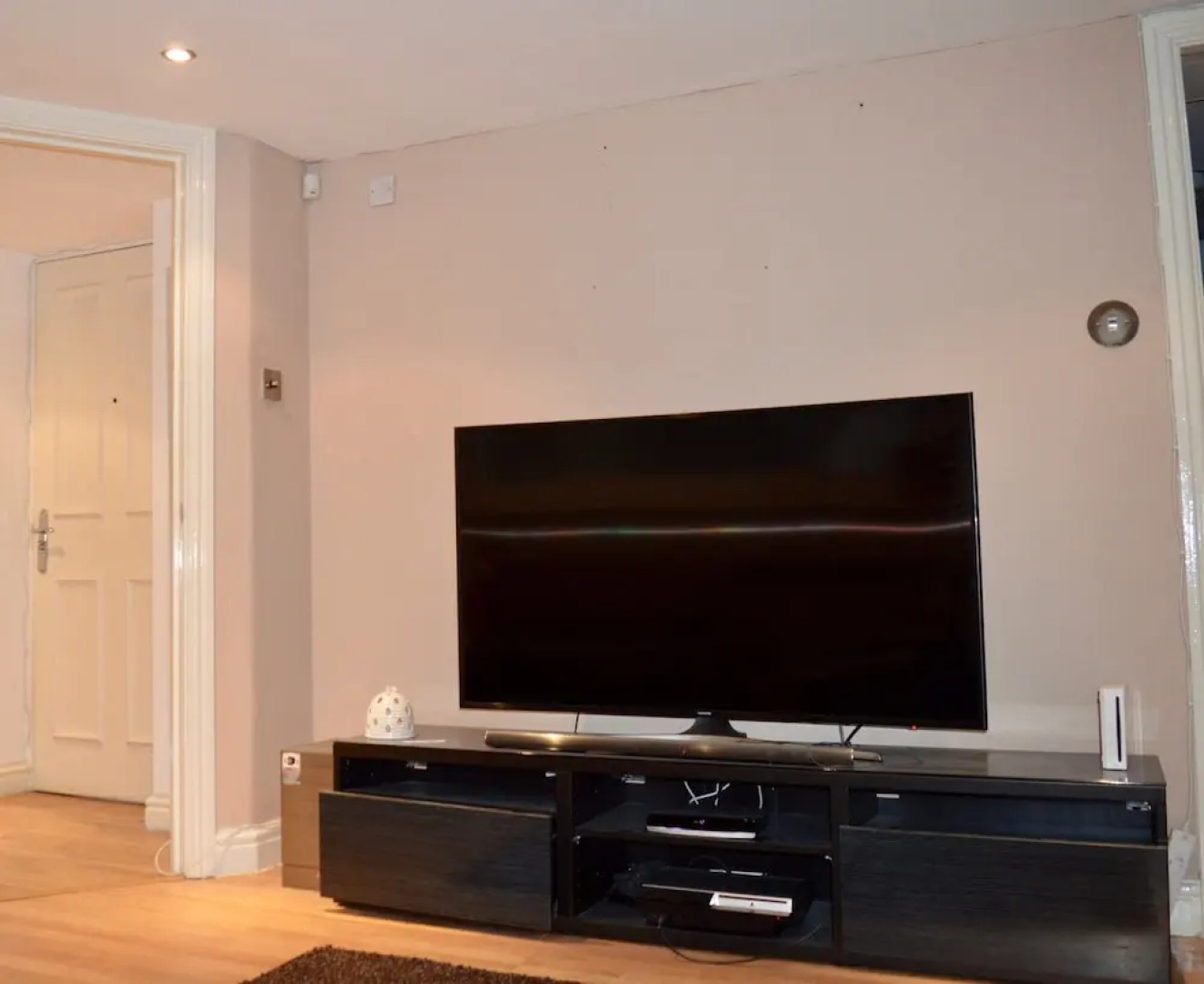 2 Bedroom Apartment 10mins From Central Manchester