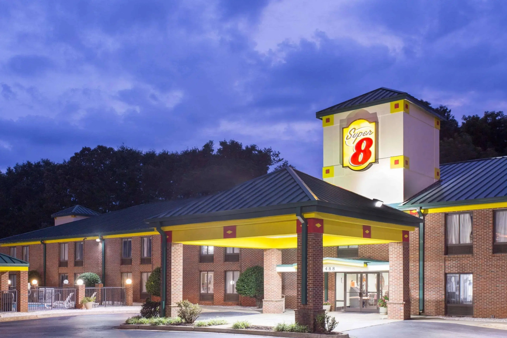 Super 8 By Wyndham Spartanburg/I-26 Exit 22