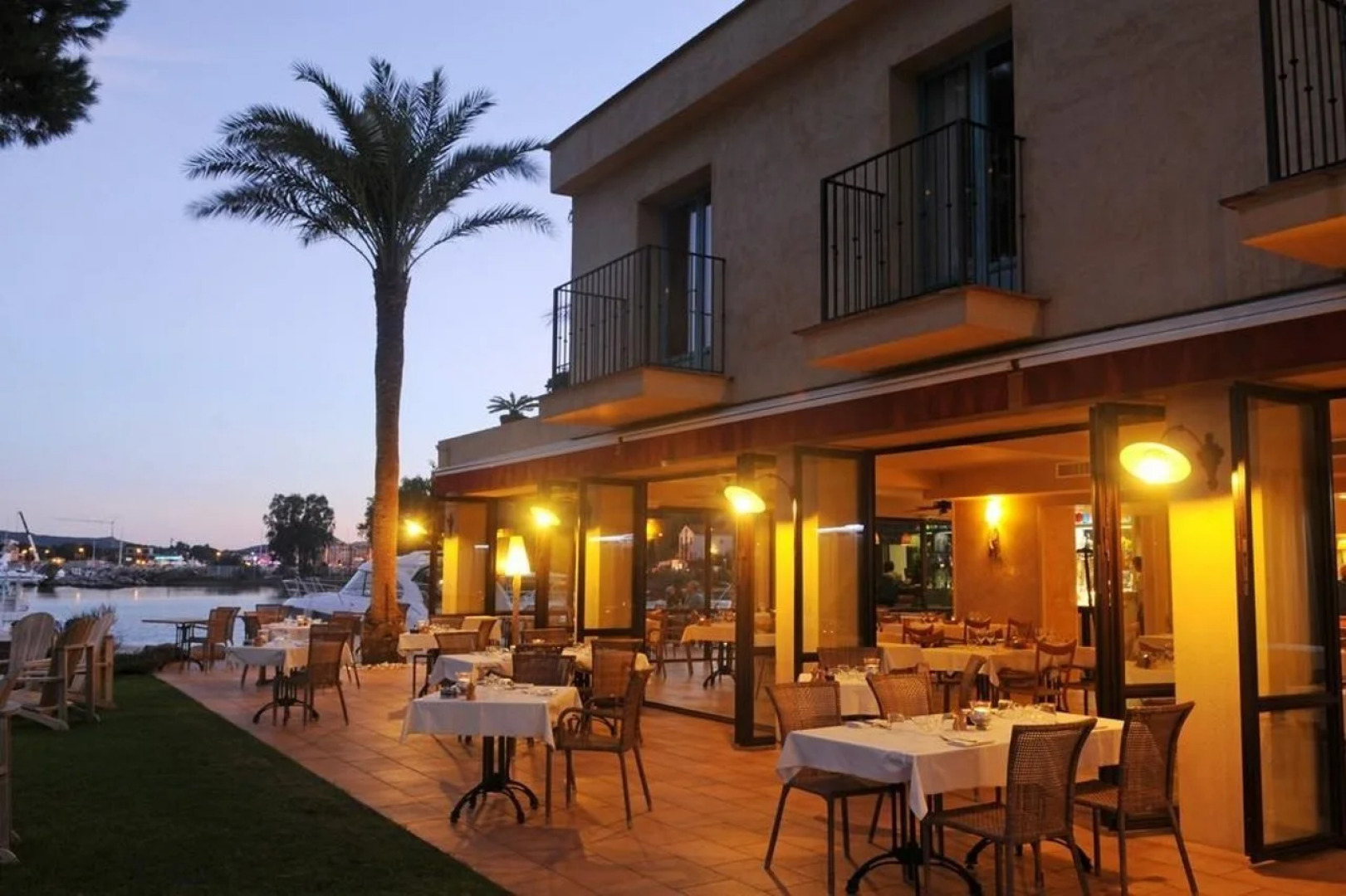 Casa Santini x Roc Seven