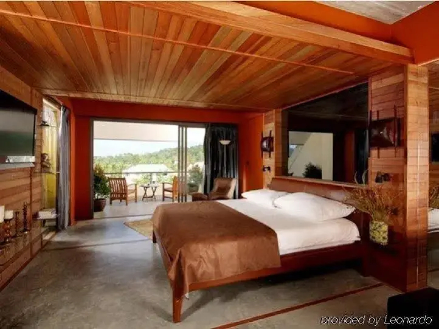 The Green Golf Residence Condominium
