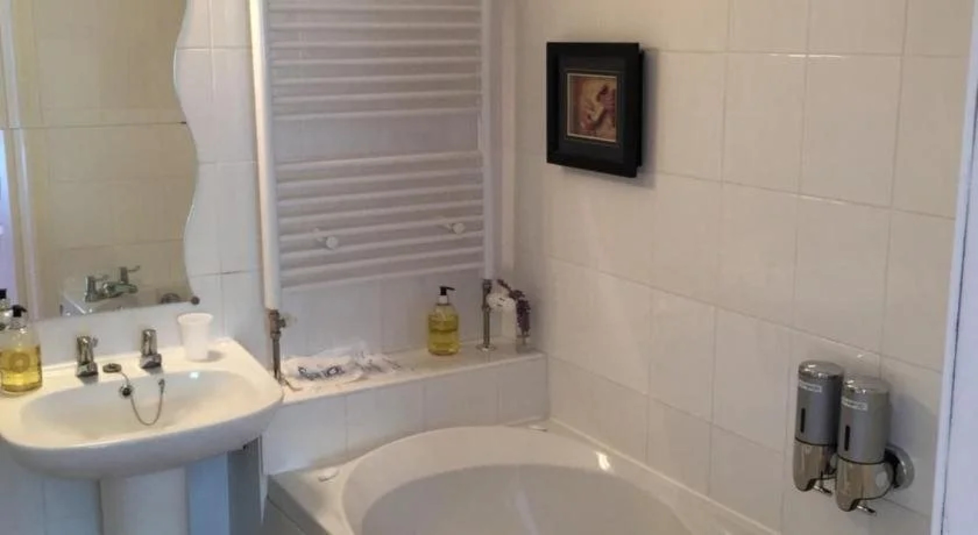 The Dark Barn Cottages  Lodge