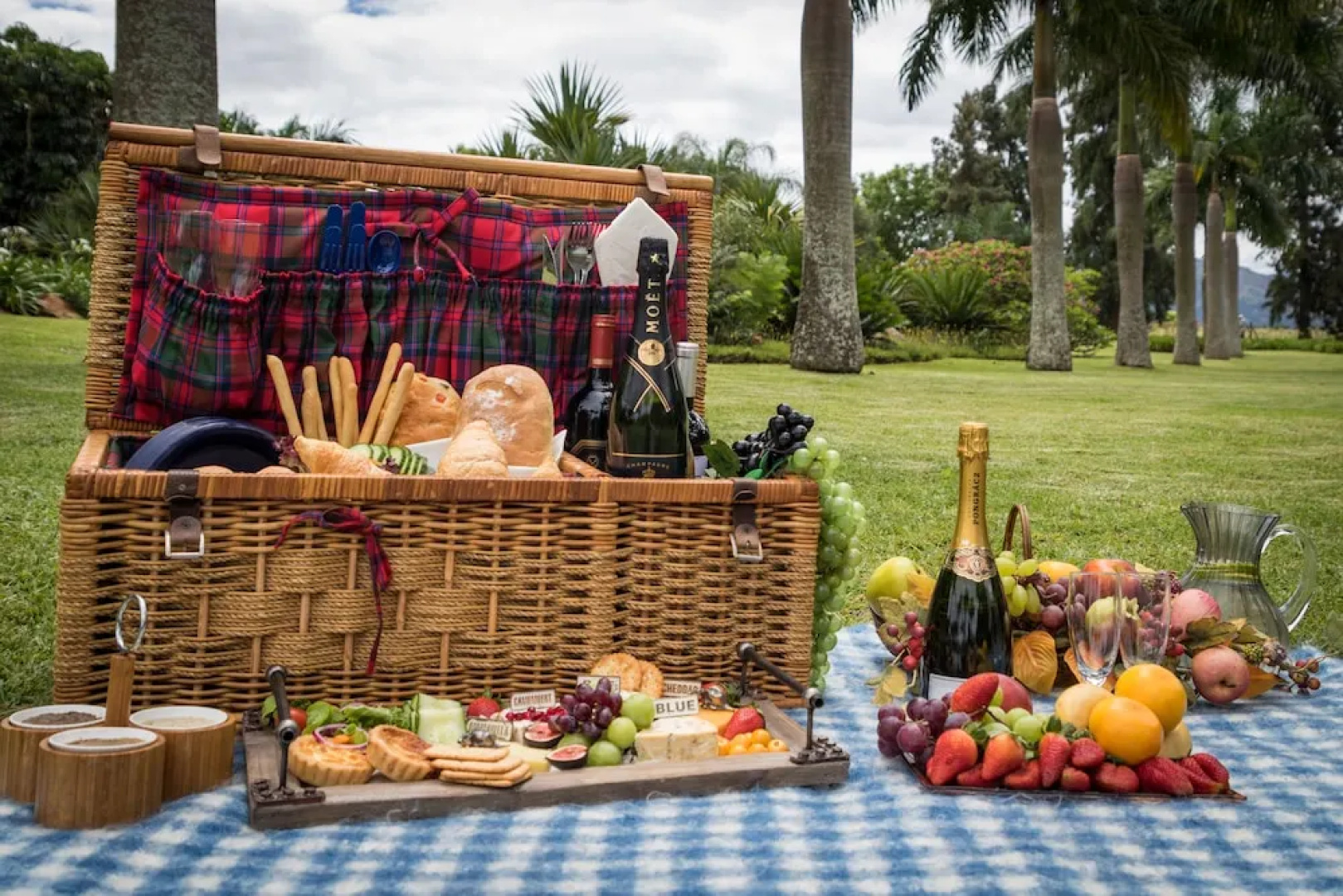 Summerfield Luxury Resort & Botanical Garden