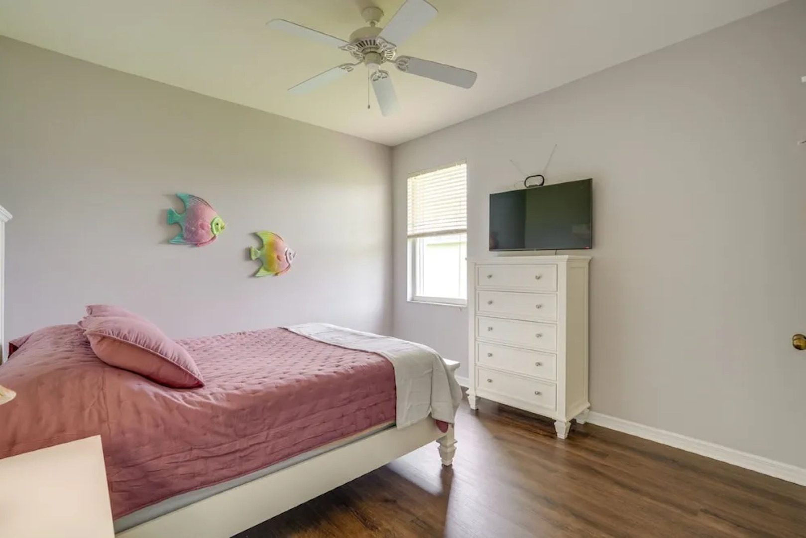 Sunny Fort Myers Home w/ Heated Pool!