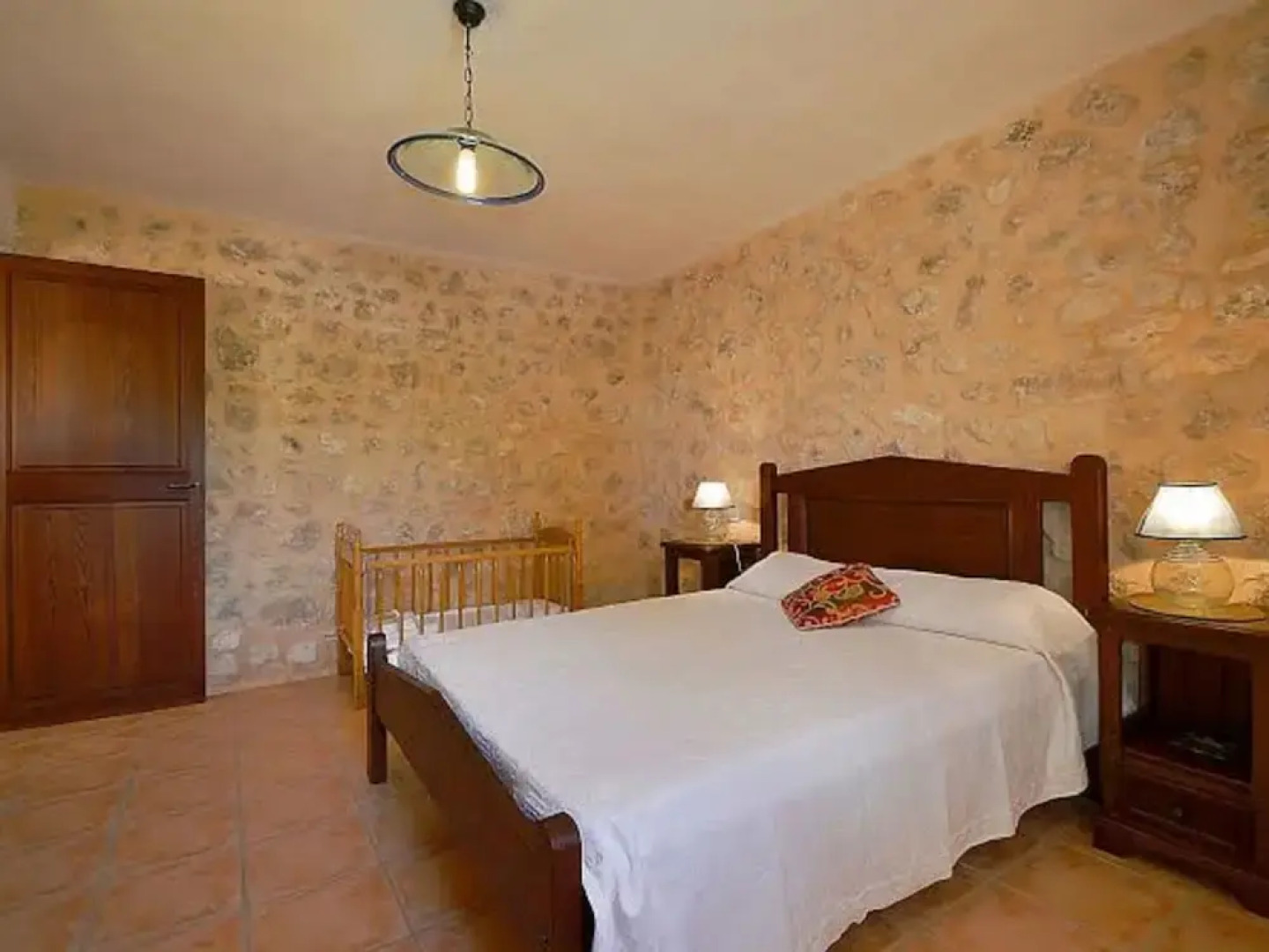 Farmhouse in Mallorca With Pool & Views