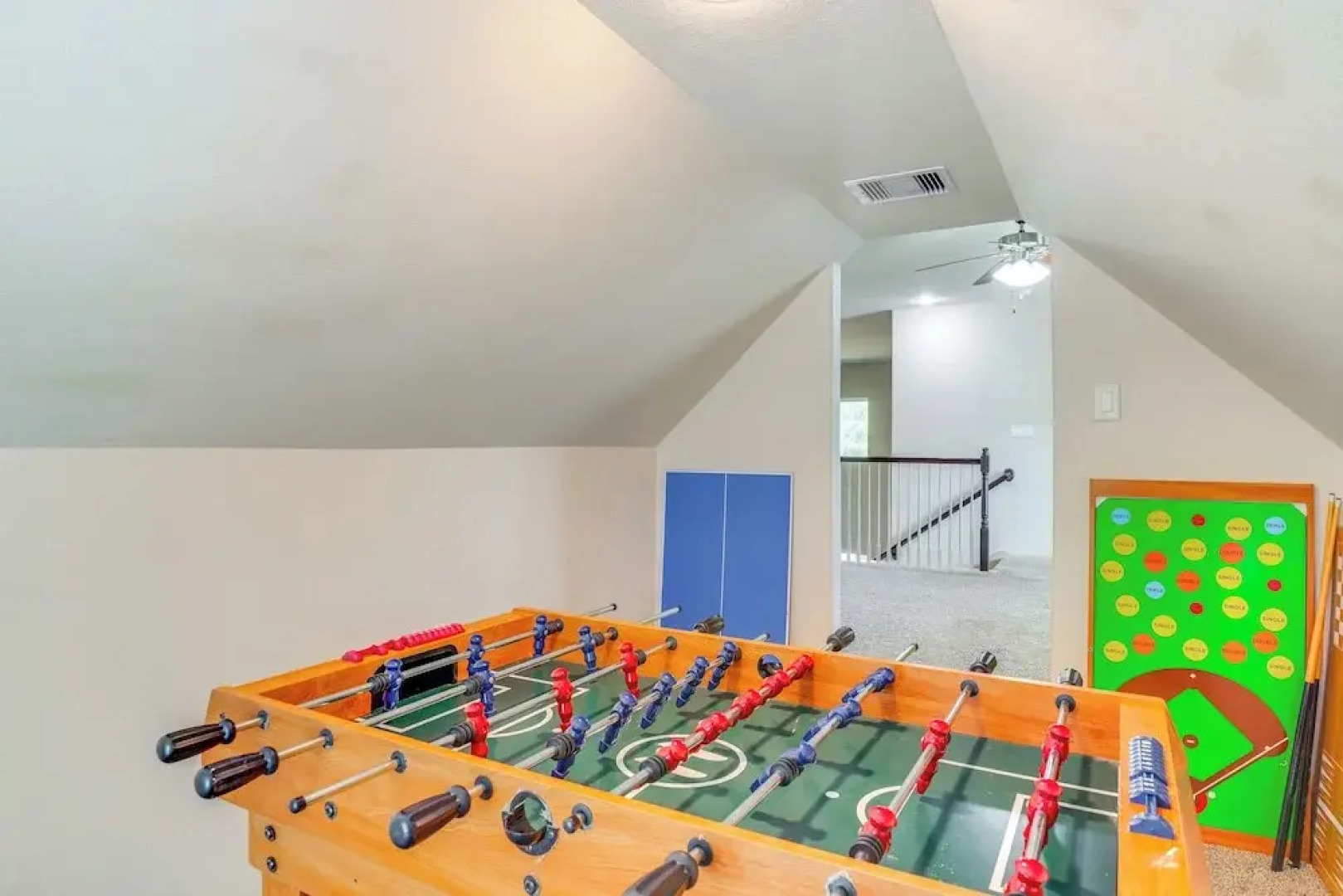 < 1 Mi to Lake Conroe: Home w/ Furnished Patio!