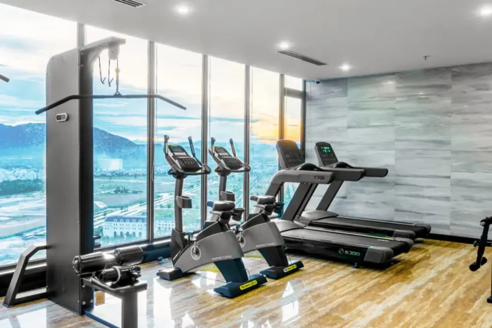 Emerald Bay Hotel & Spa Nha Trang