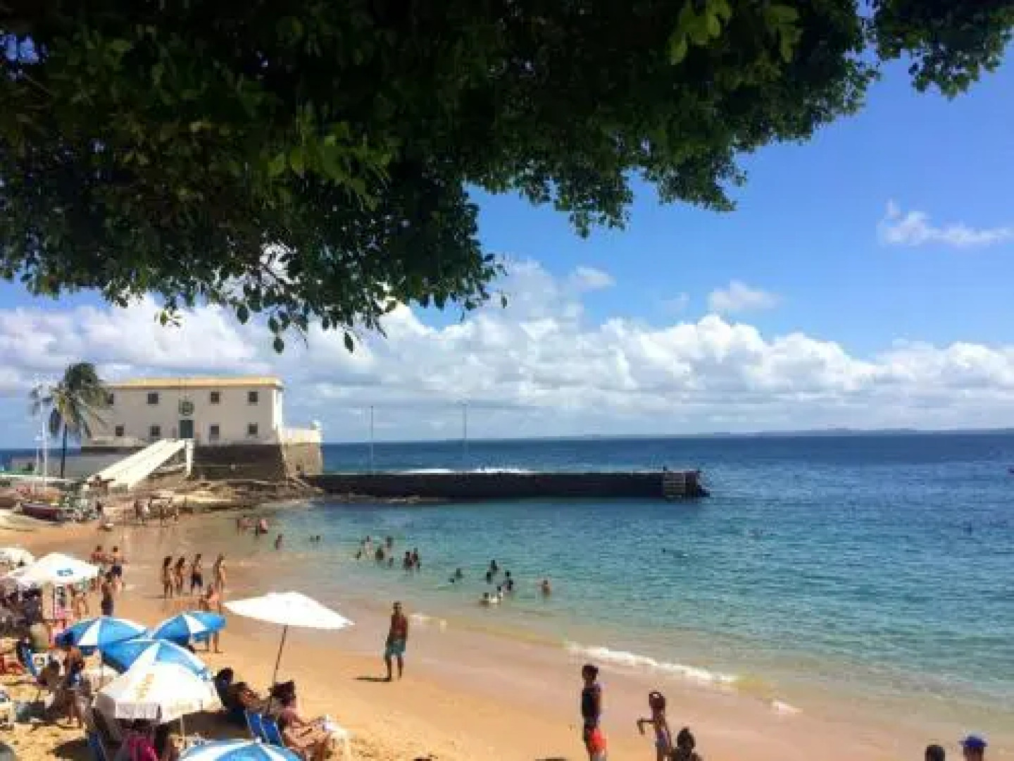 PraiaMar Hostel E Suites