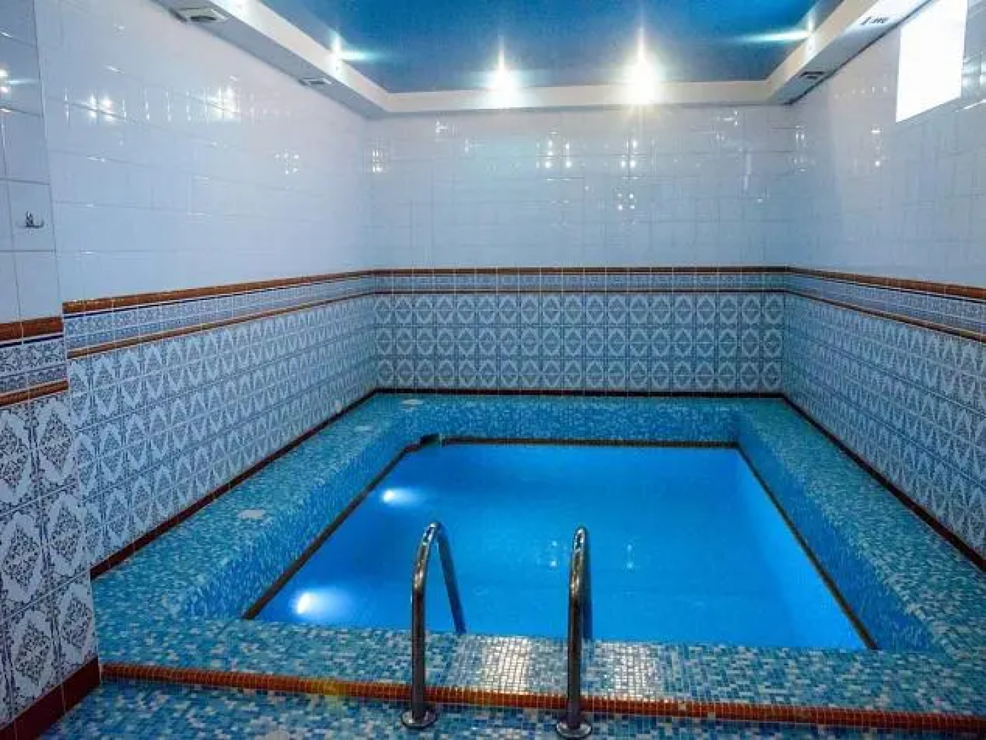 Erunin Group на Толстого 75 (Ерунин групп)