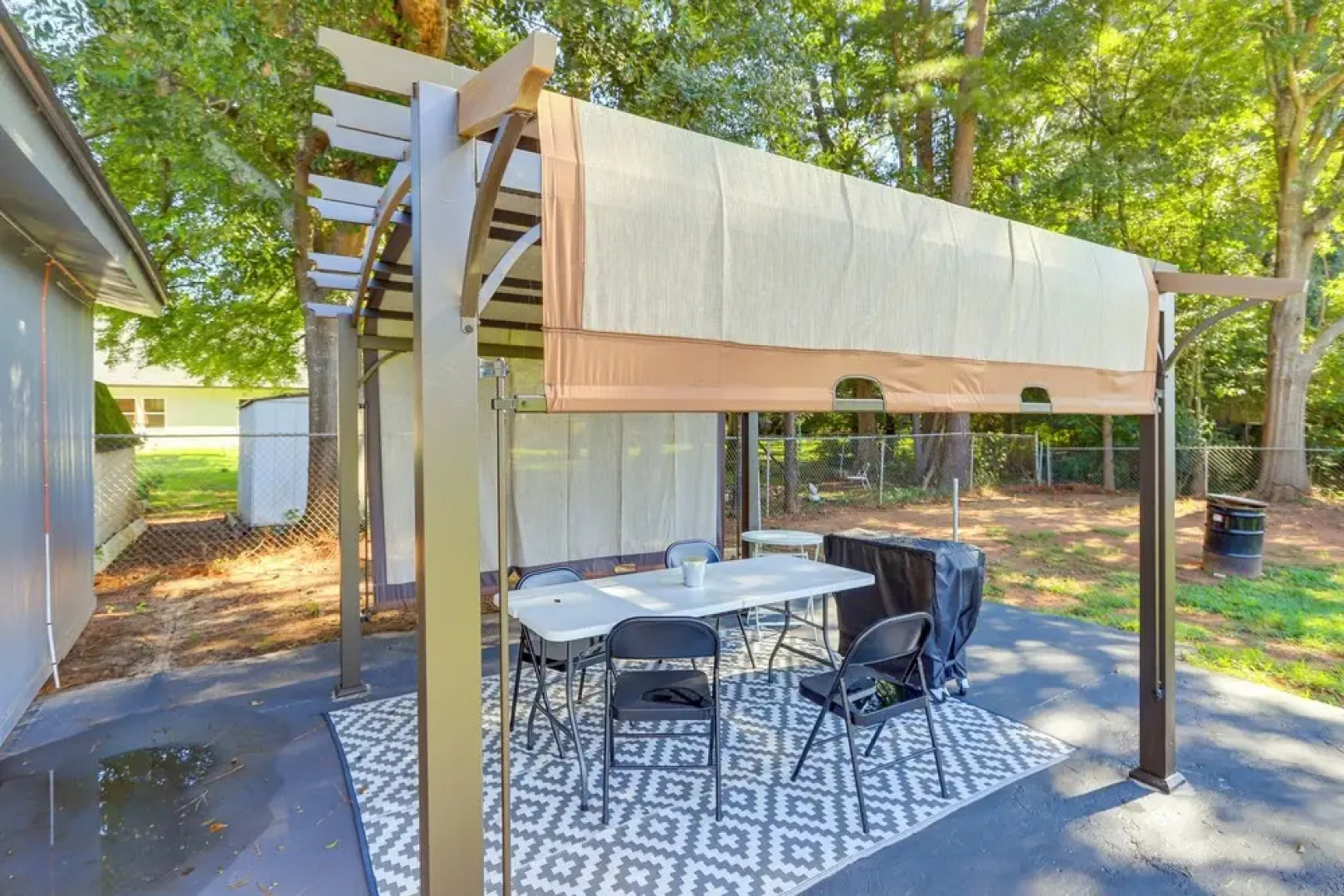 Conyers Vacation Rental w/ Pool: 5 Mi to Olde Town