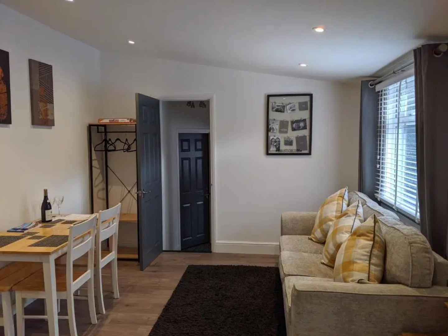 Old Garage Lodge - Spacious Bungalow close to Deal Beach !