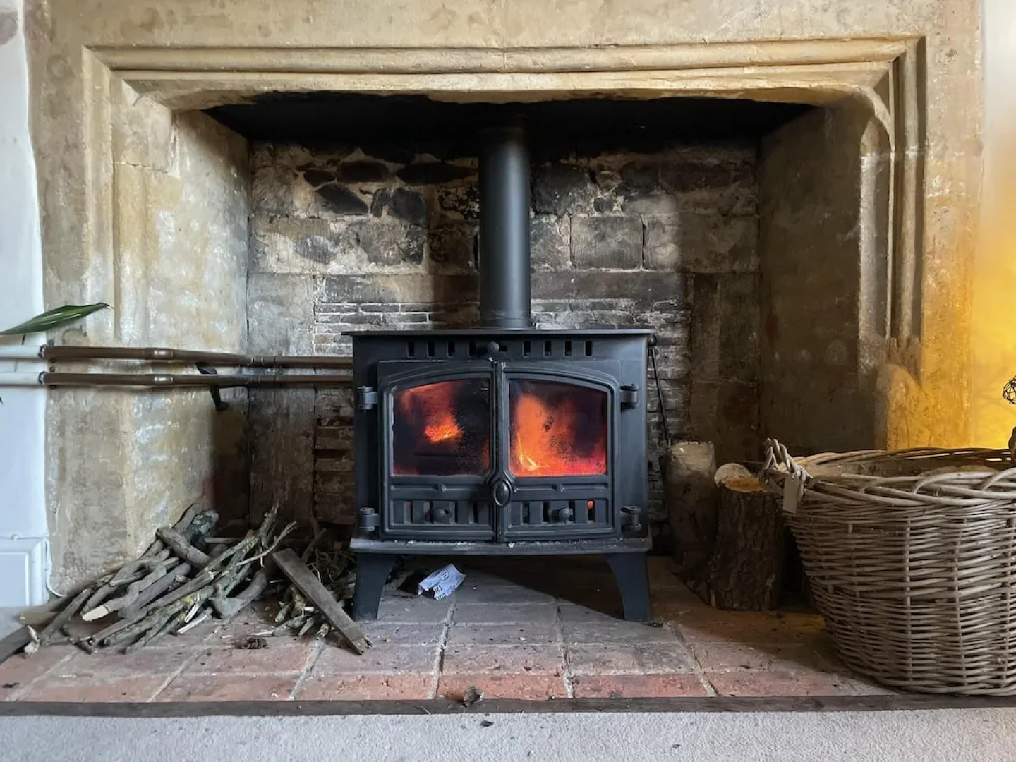 Lovely 5-bed House Near Ilminster and for Families
