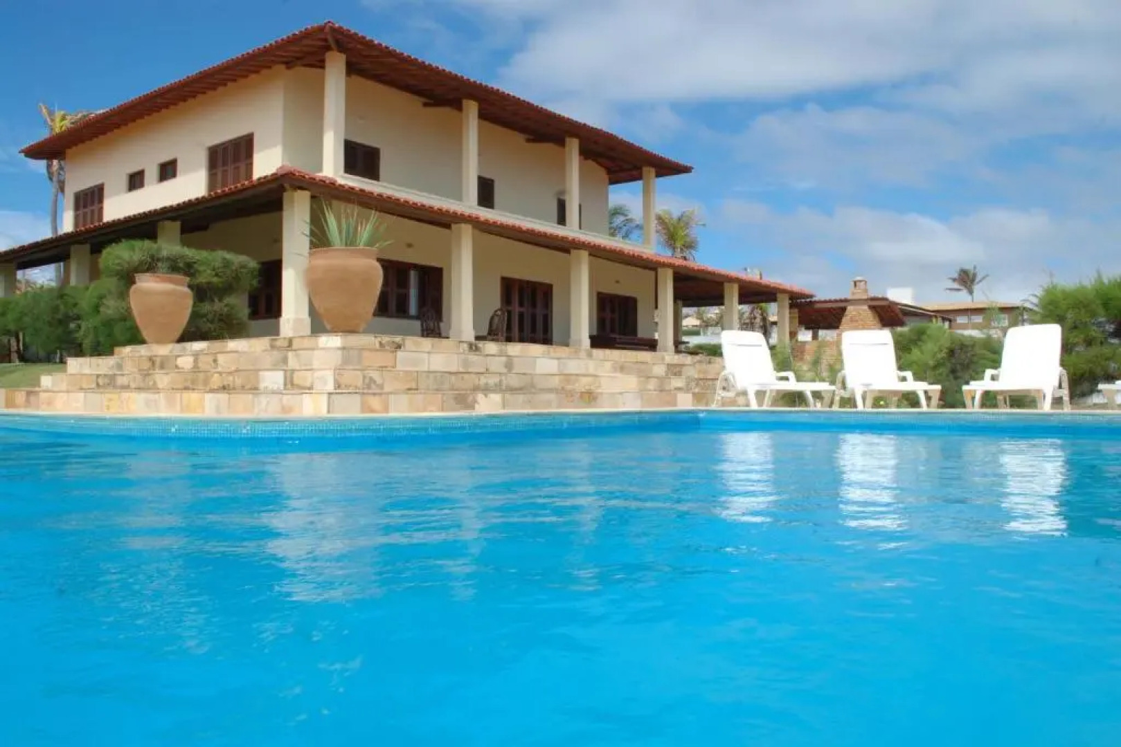 Aqua Villa by Garvetur