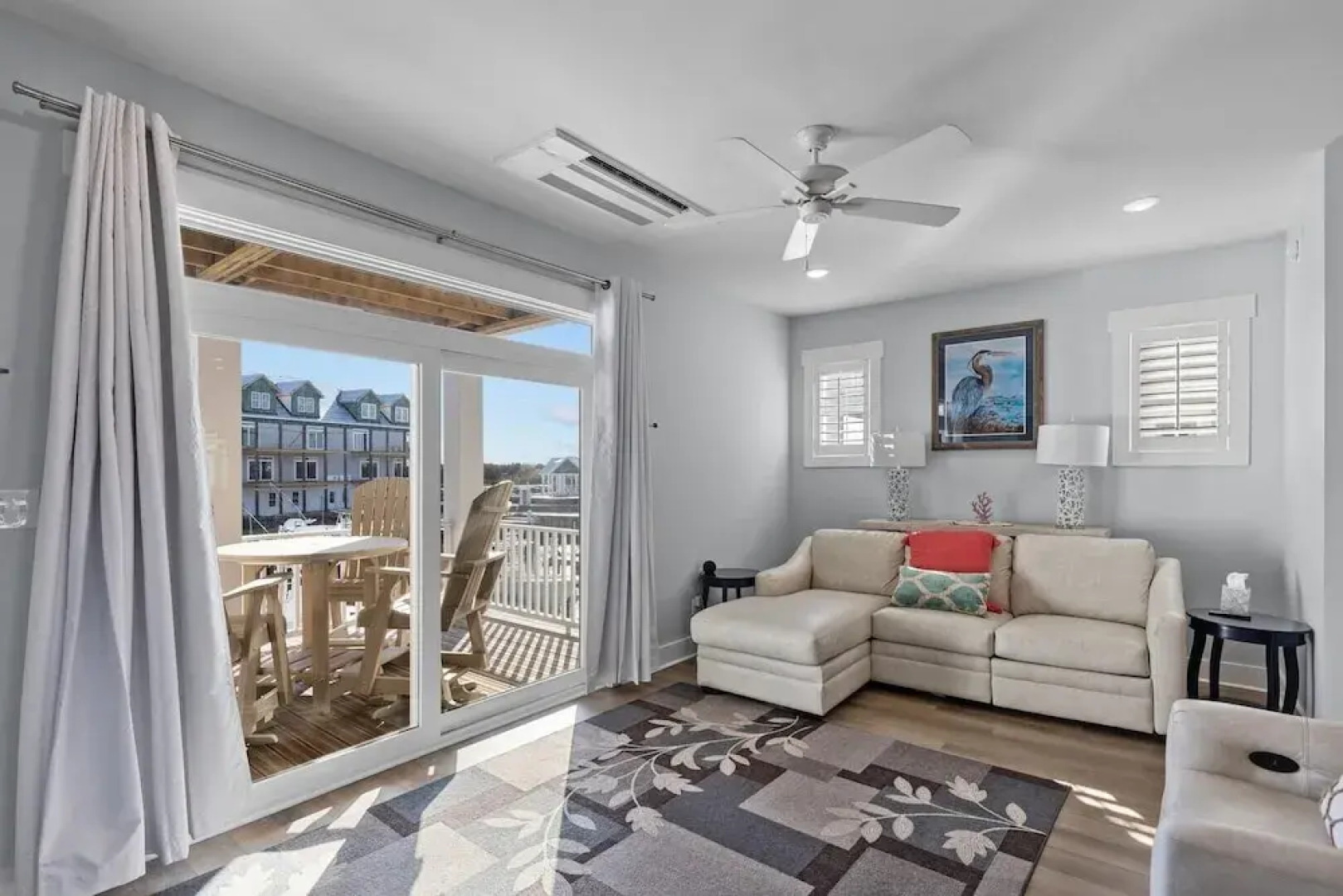 South Breeze 3 Bedroom Townhouse by RedAwning