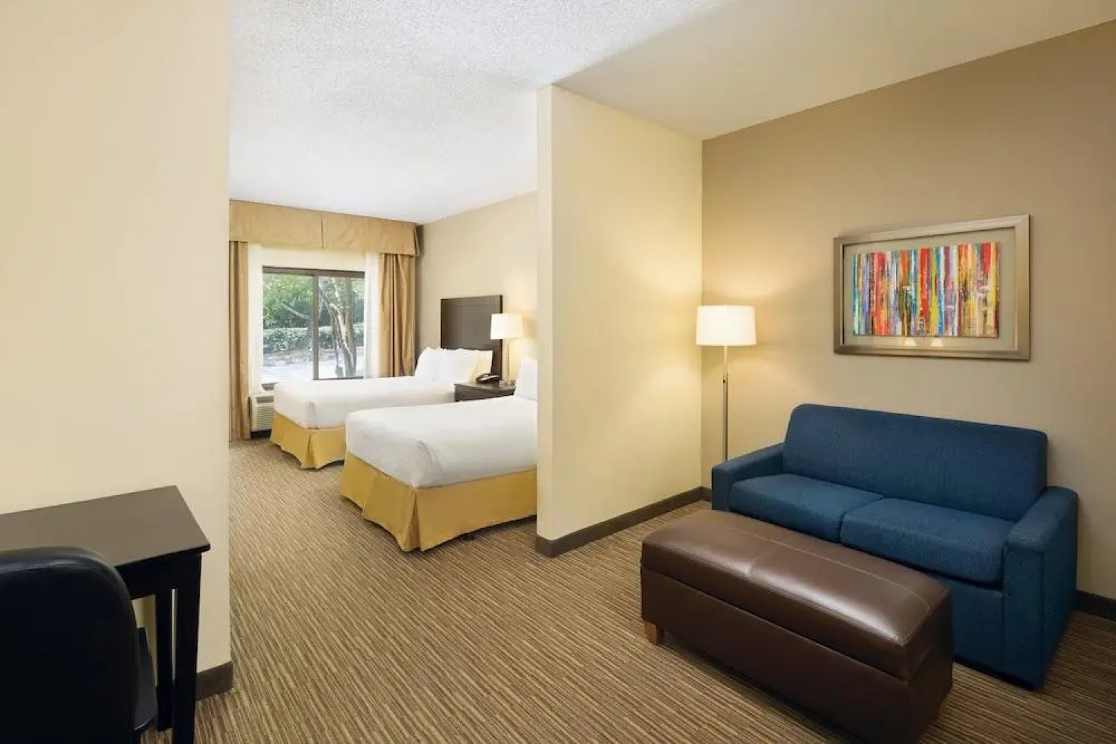 Holiday Inn Express & Suites Alpharetta - Windward Parkway
