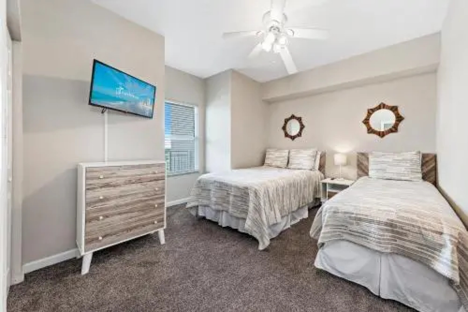 Windemere Beachfront Unit 1006