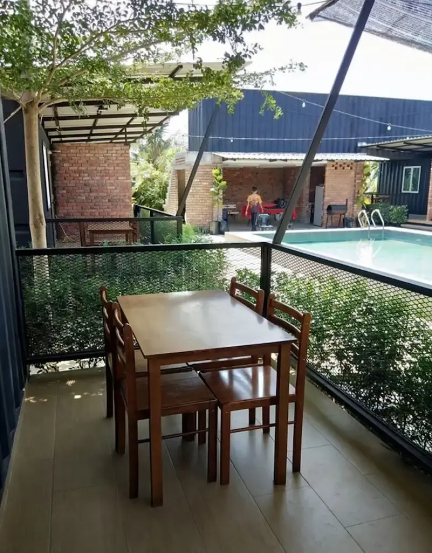 Petak Padin Cottage by The Pool