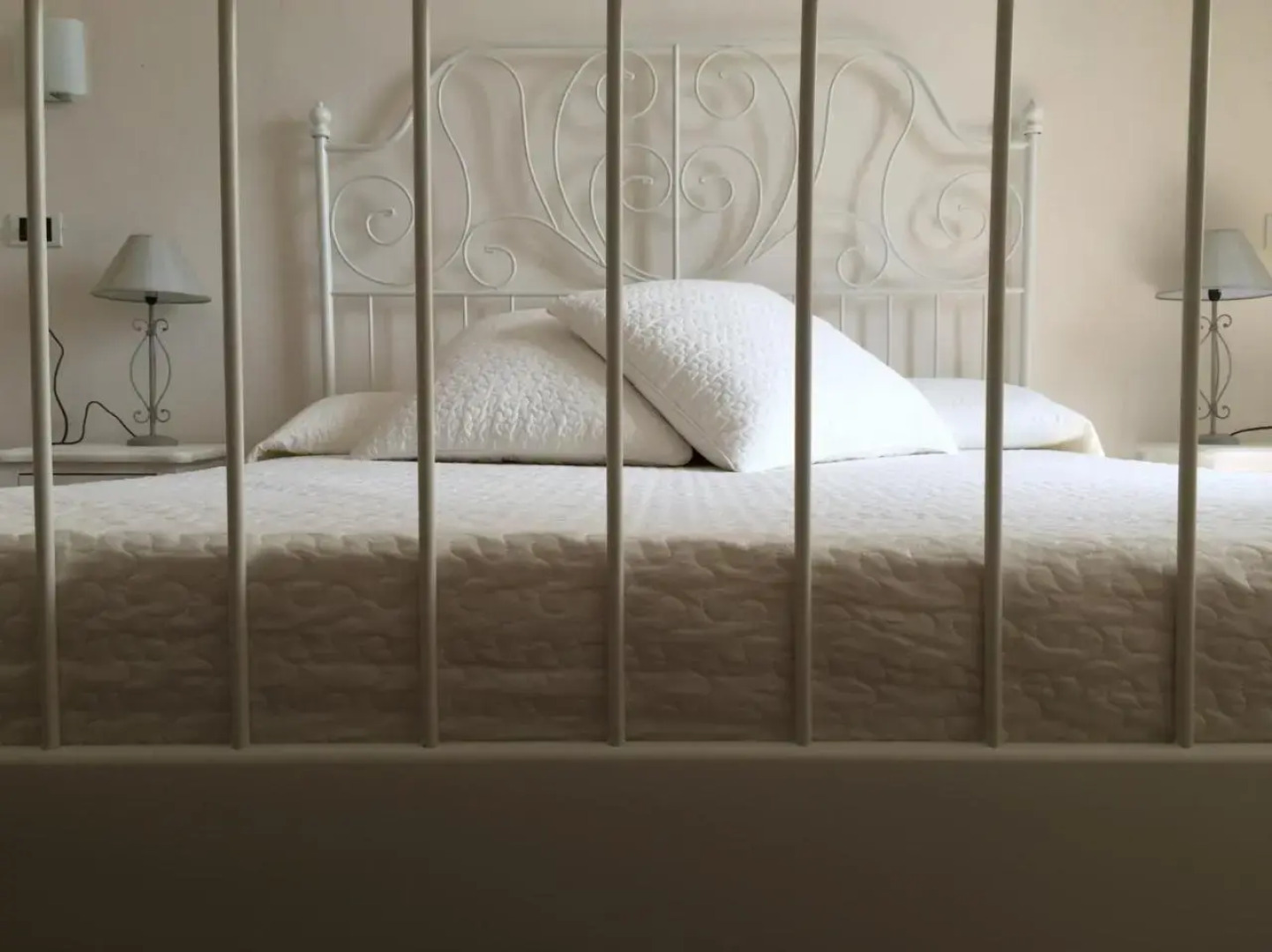 Shangrilla Hotel & Restaurant