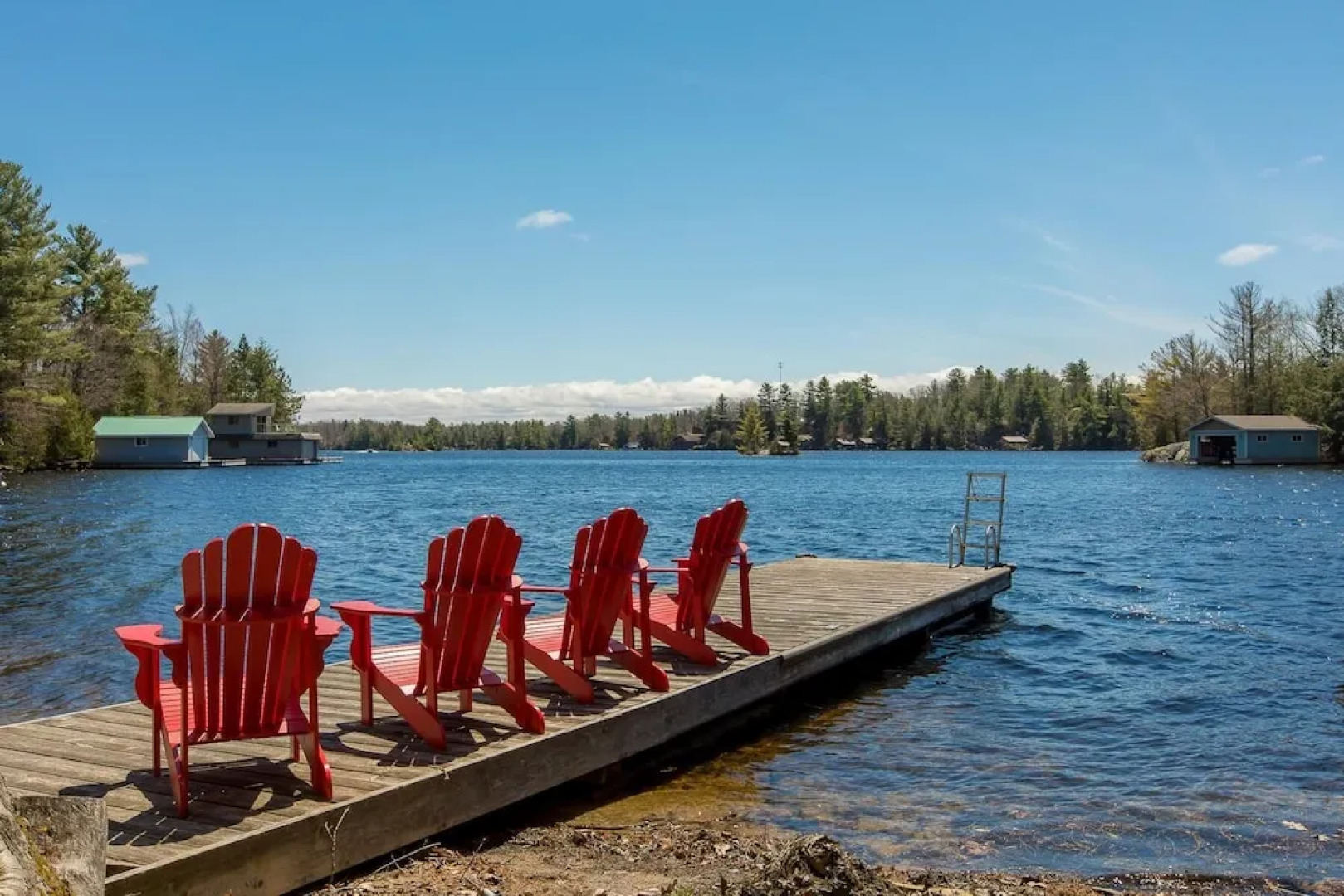 Endless Summers ~ Fabulous oasis with a designer’s touch!