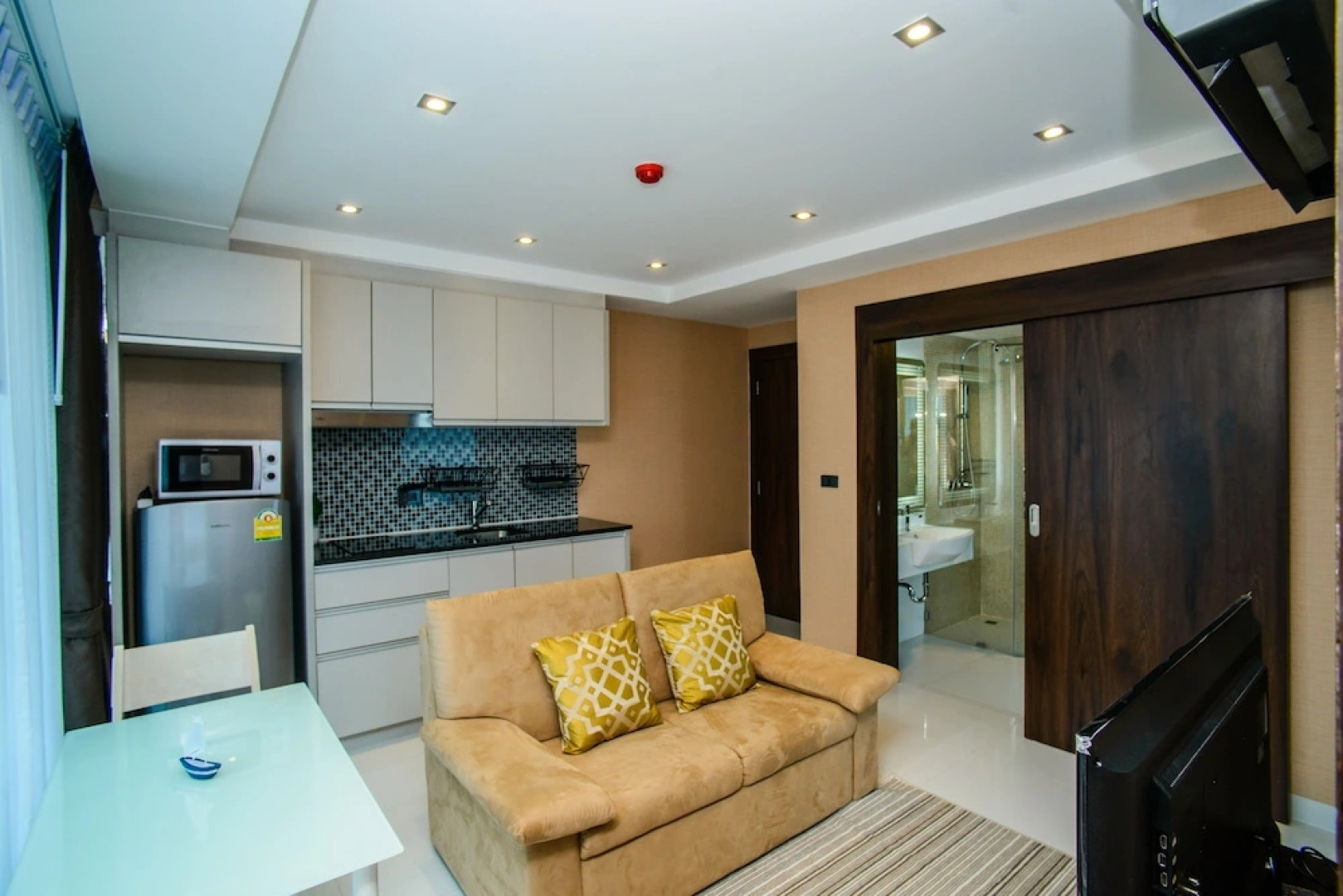 Serenity Condo Wongamat by Patsamon