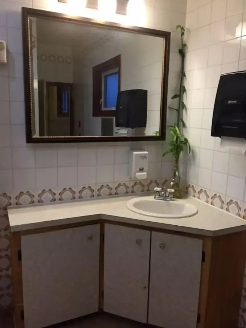 Elevate Rooms on Water Street