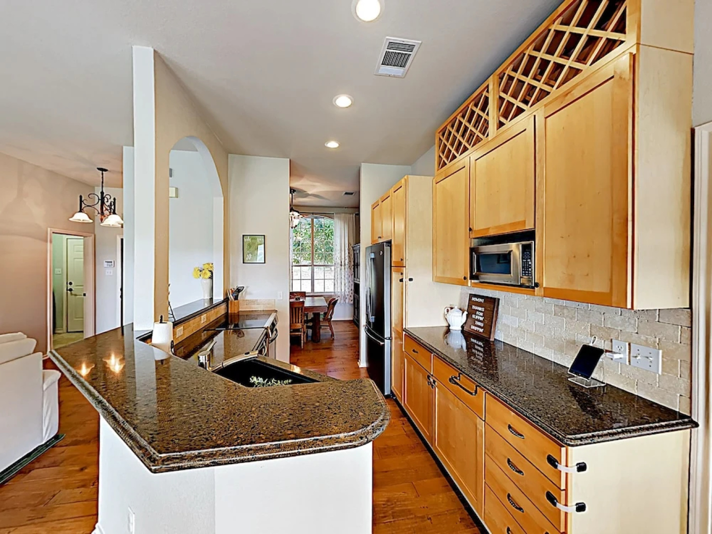 10807 Dripping Springs - 3 Br Home