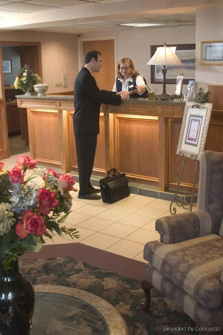 Stone Gate Inn