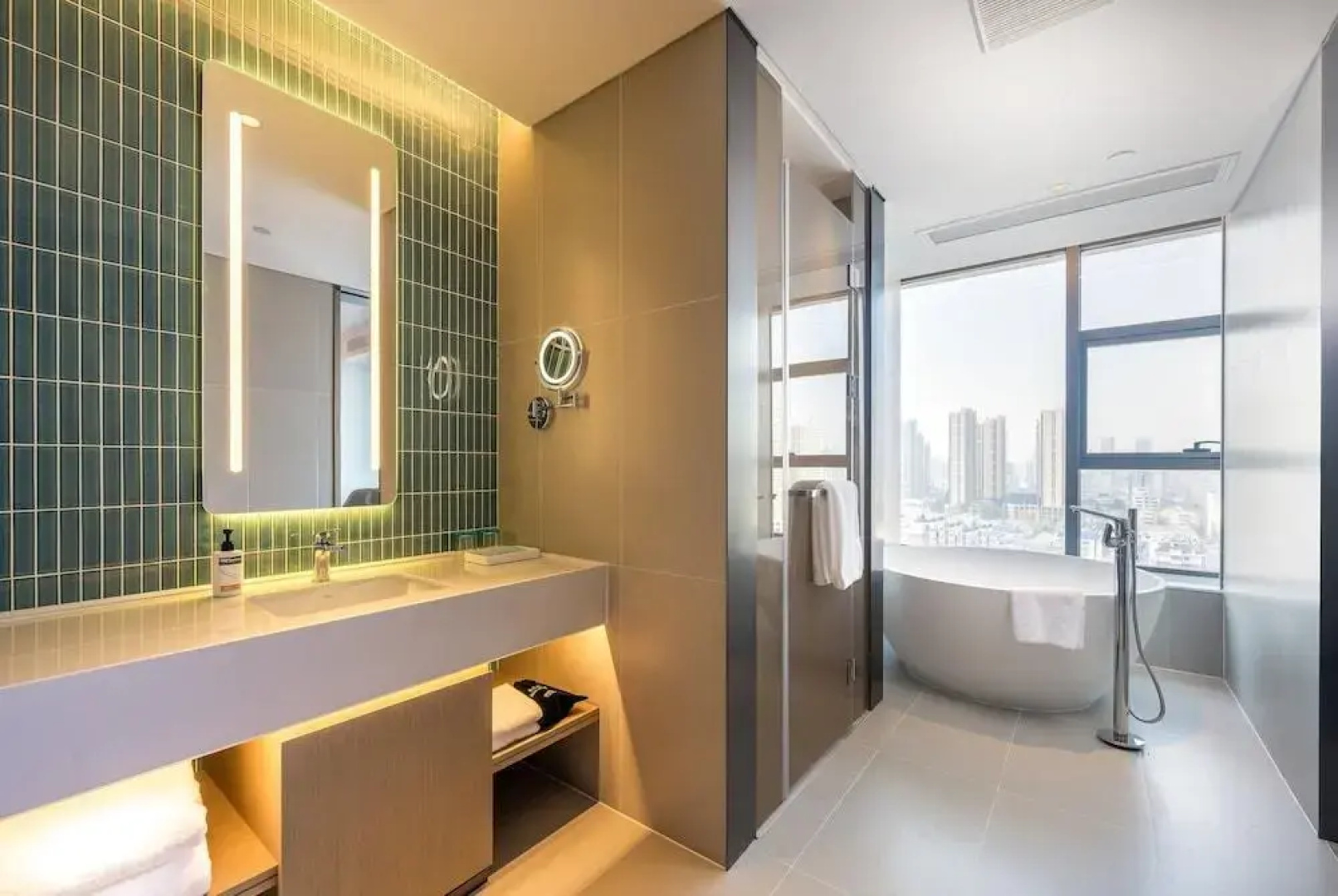 Holiday Inn Express Heze City Center by IHG