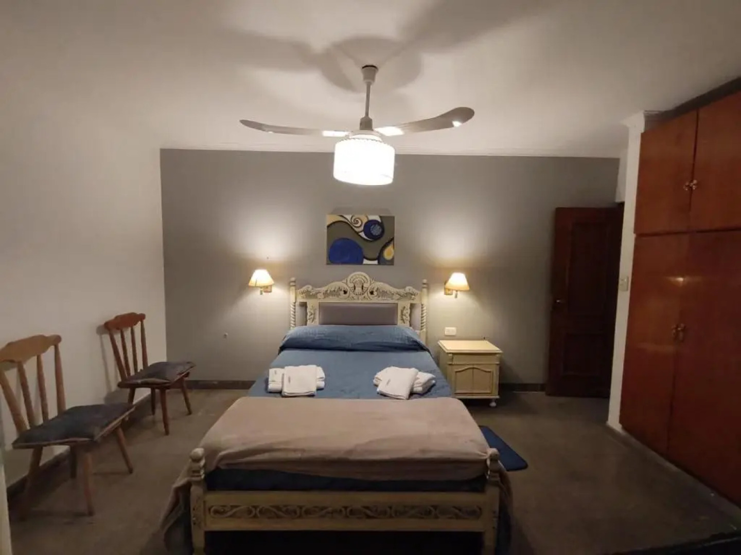 casa p/4 personas sobre av. roca con cochera