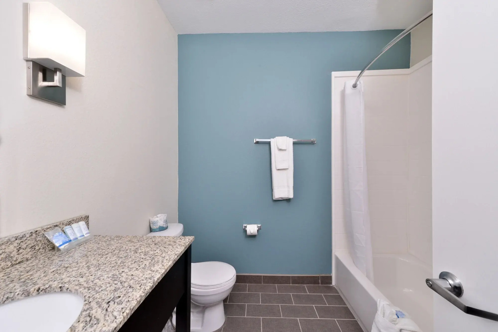 Sleep Inn & Suites Meridian - Bonita Lakes