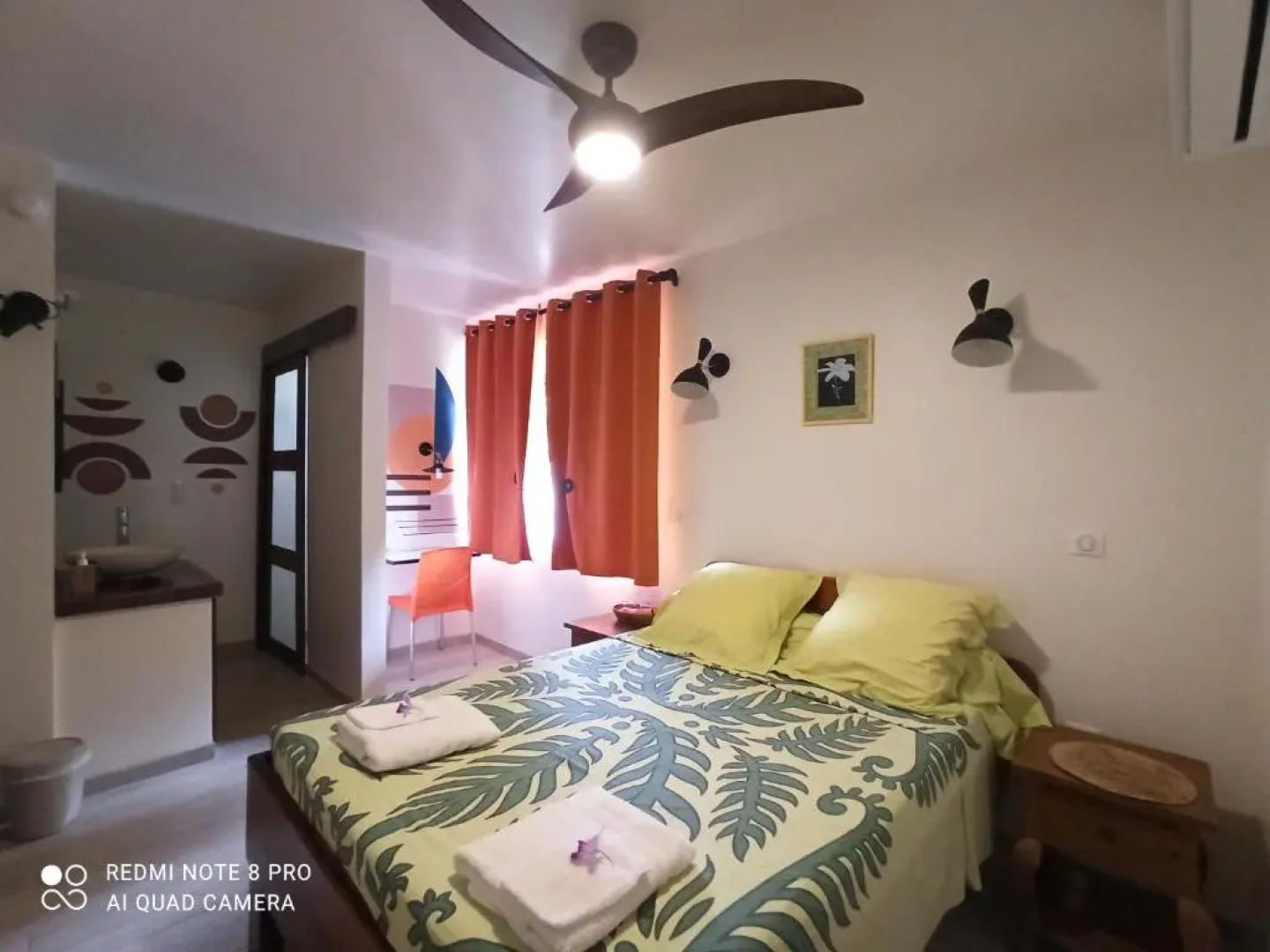 Guest House La Maison Du Voyage