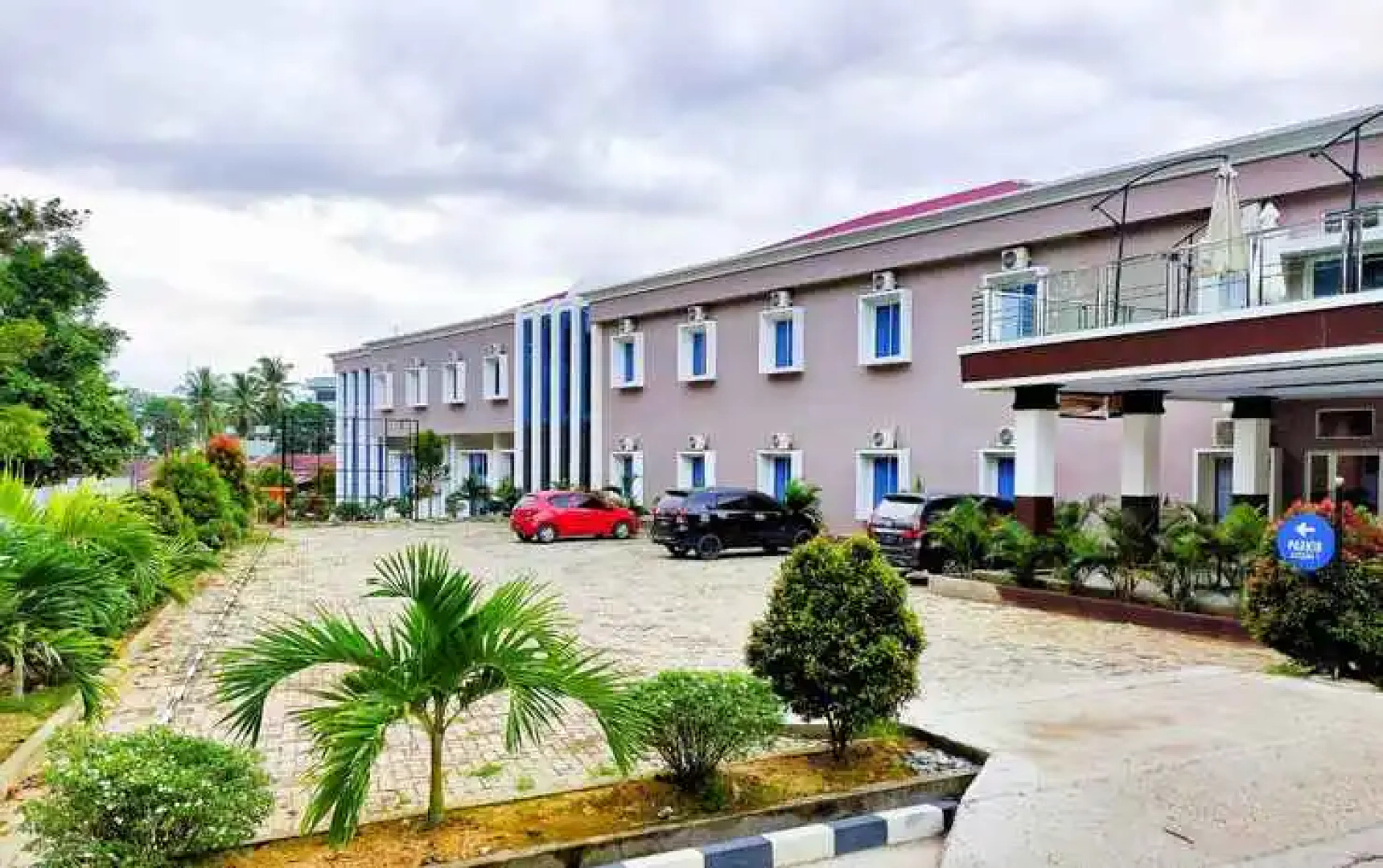 Sahid Azizah Syariah Hotel & Convention