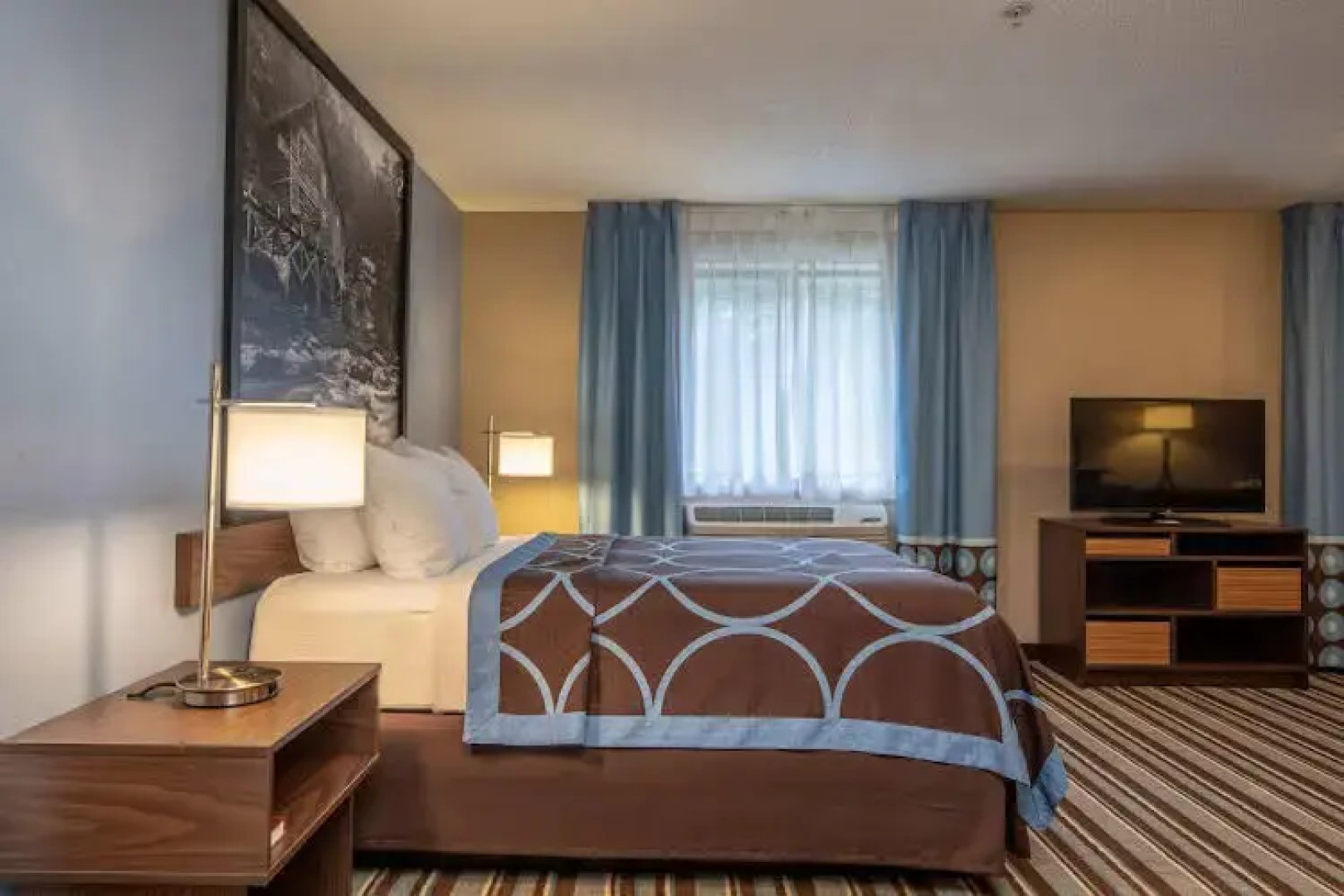 Super 8 Steubenville