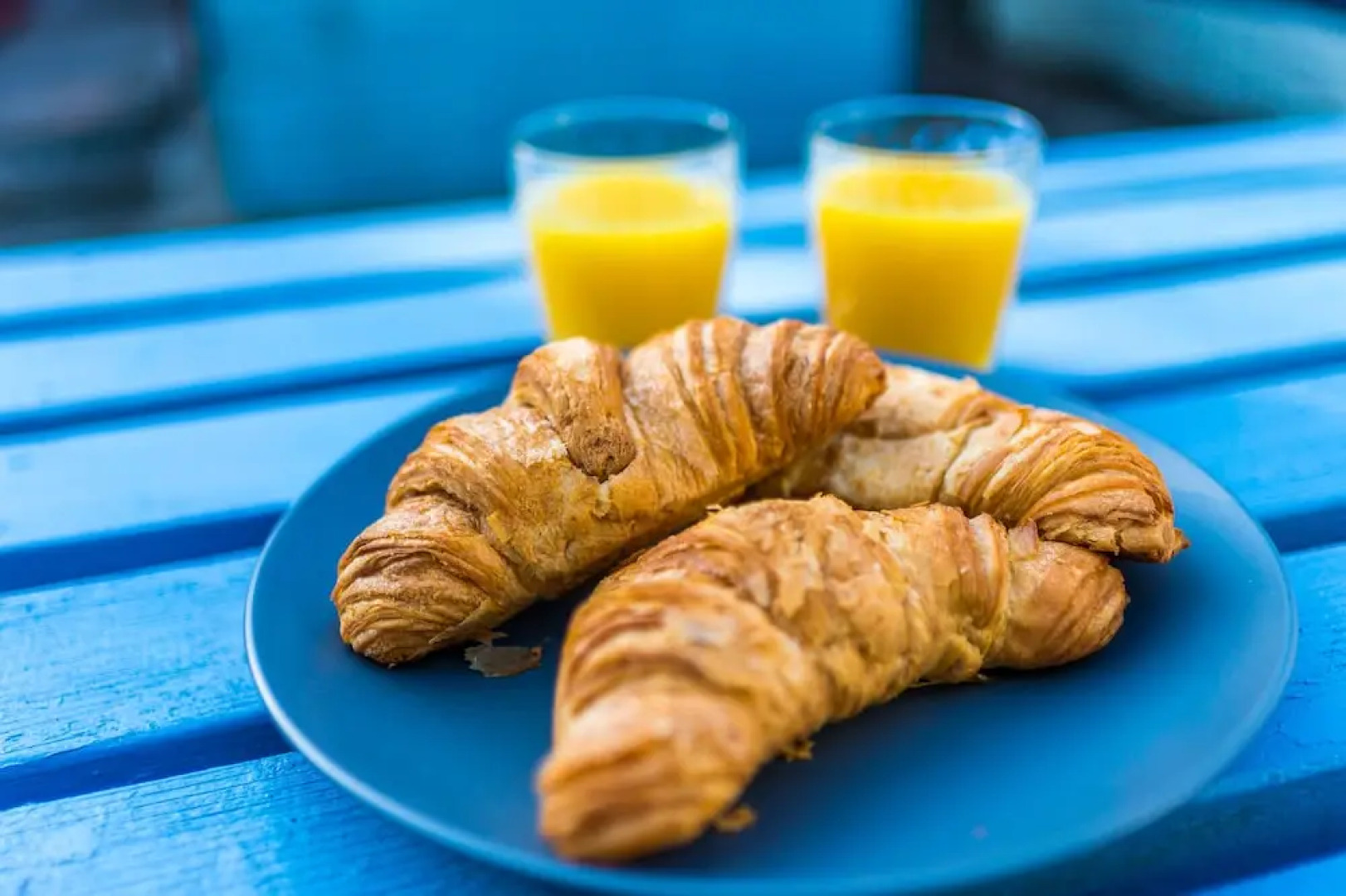 Premium 3 bed Detached House - off Road Parking - Bromborough