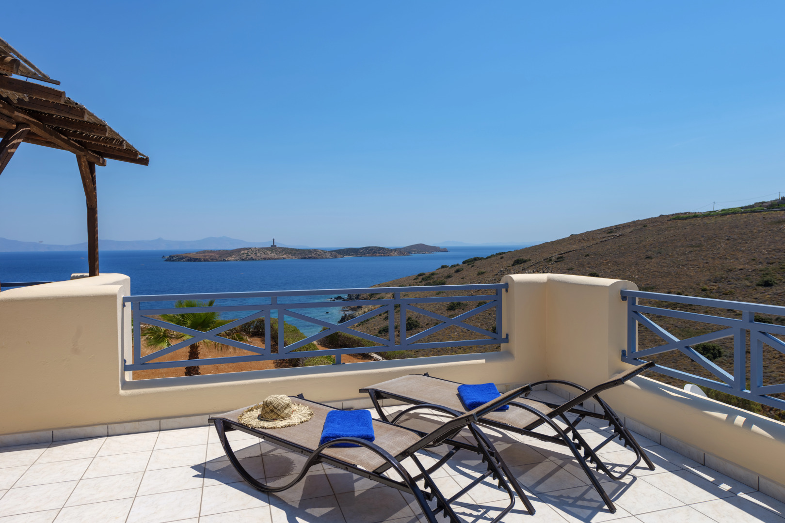 Sunrise Beach Suites