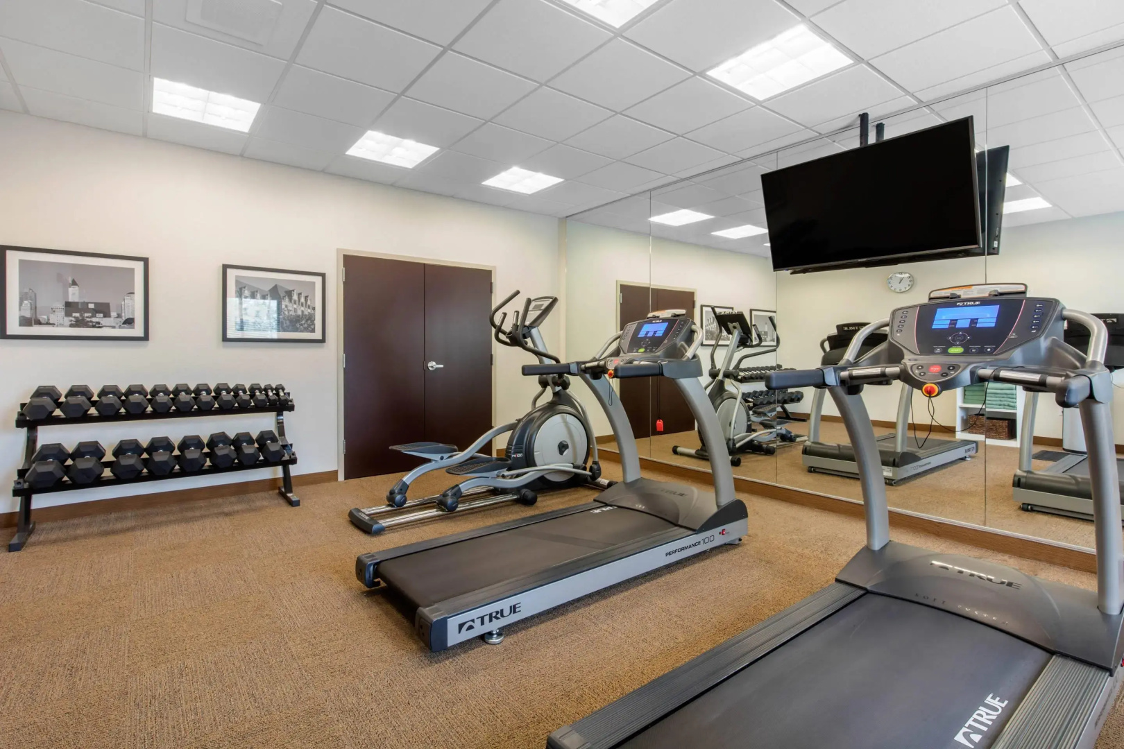 MainStay Suites St Louis Airport