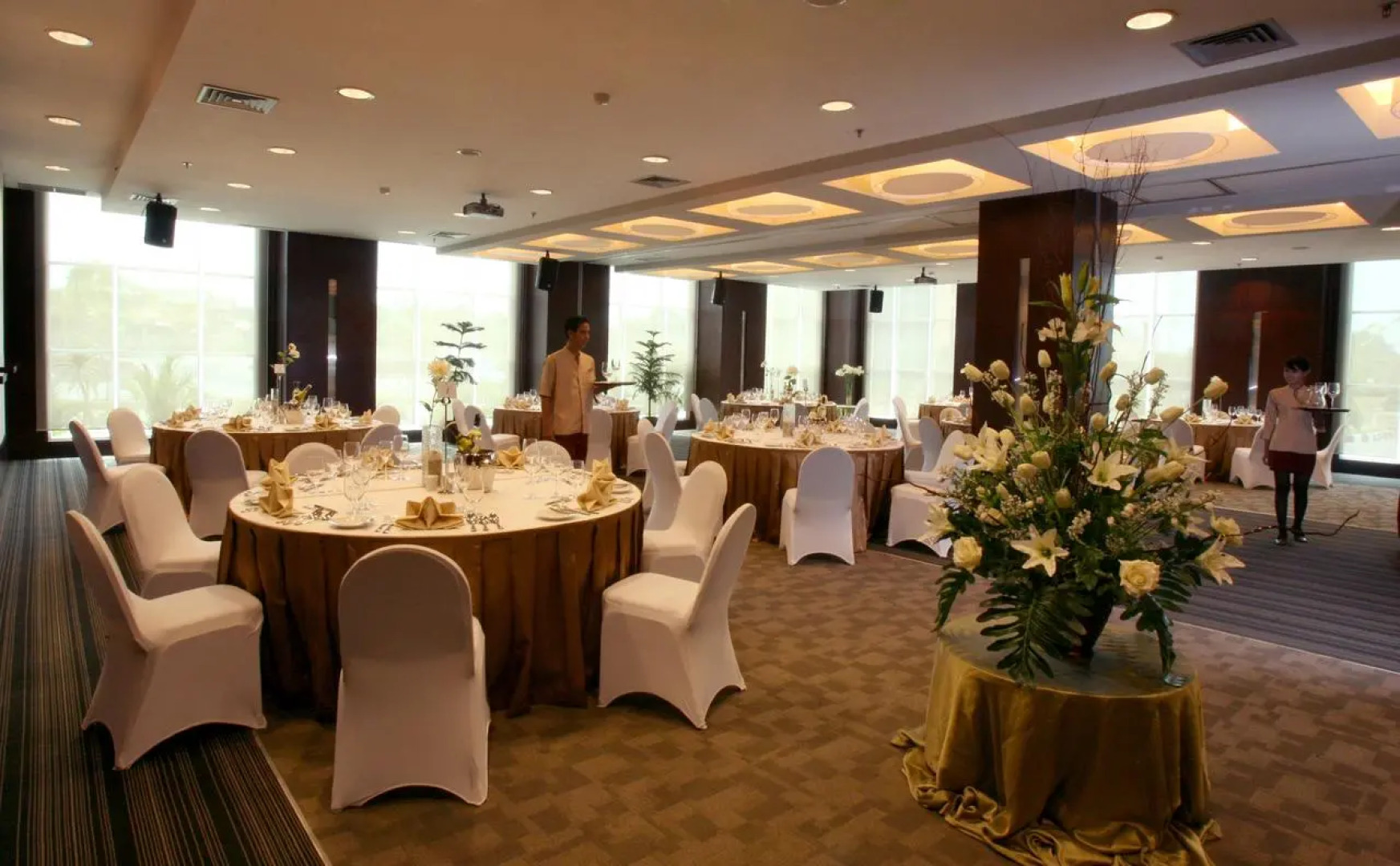 President Executive Club