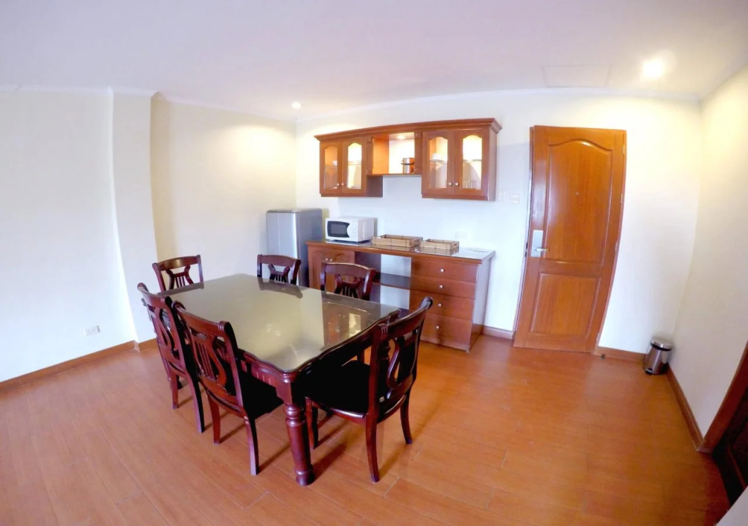 Alona Kew White Beach Resort