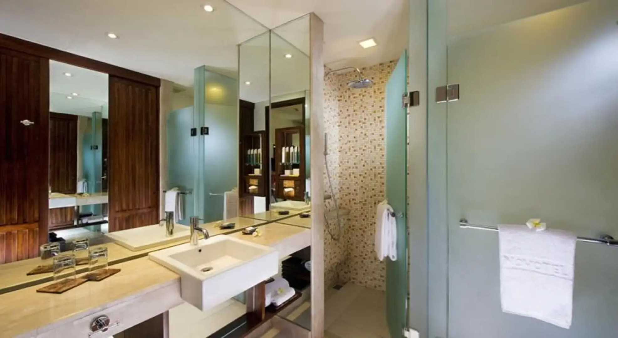 Отель Novotel Bali Benoa