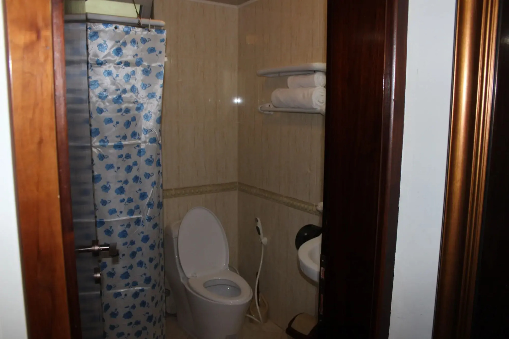 Oasis Hotel Apartment