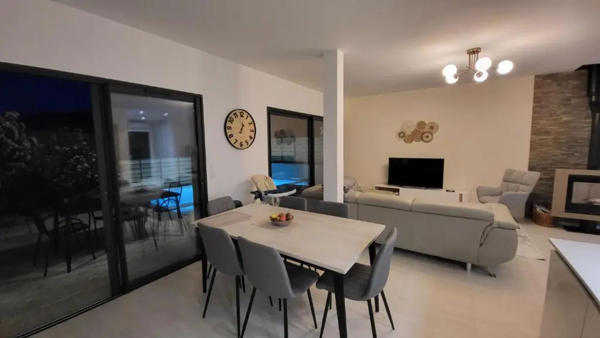 Villa 4 chambres piscine privée à 400m de la plage dans une résidence neuve