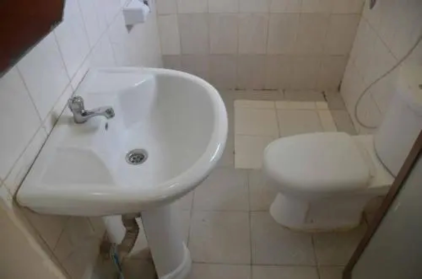 Yam Hotel